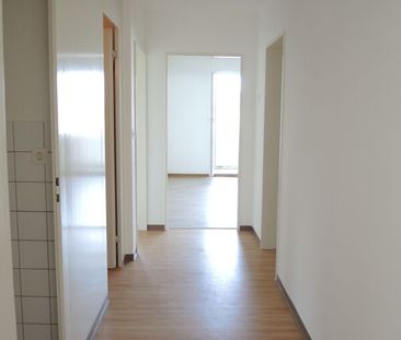 Familienfreundliche Wohnung mit Balkon zu vermieten! - Foto 1