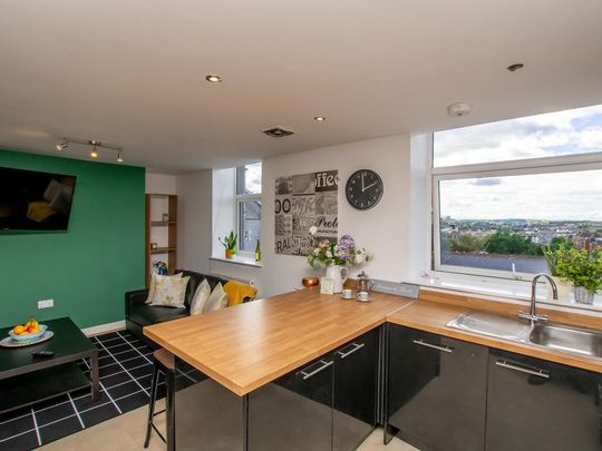 Flat A The Clubhouse - Photo 1