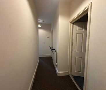 2 bedroom flat share to rent - Photo 2