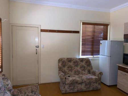 Unit 6&sol;29-31 Spencer Street&comma; Port Augusta - Photo 5