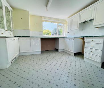 3 bedroom bungalow to rent - Photo 6