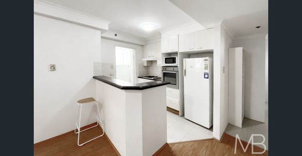 CBD LIVING WITH UNBEATABLE CONVENIENCE - Photo 1