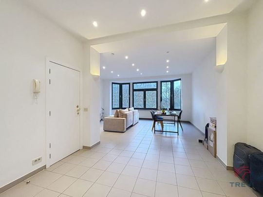 Appartement te huur - Photo 1