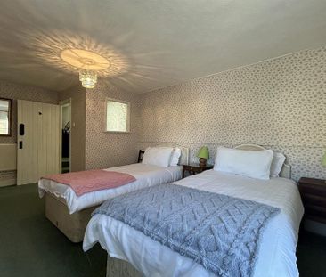 3 bedroom detached house to rent - Photo 6