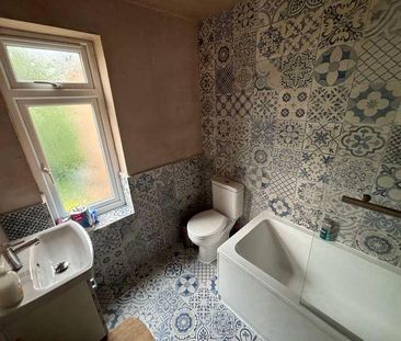 Priory Road, SO17 - Photo 4