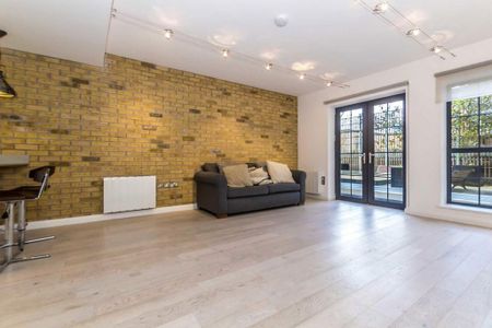 3 bedroom flat to rent - Photo 5