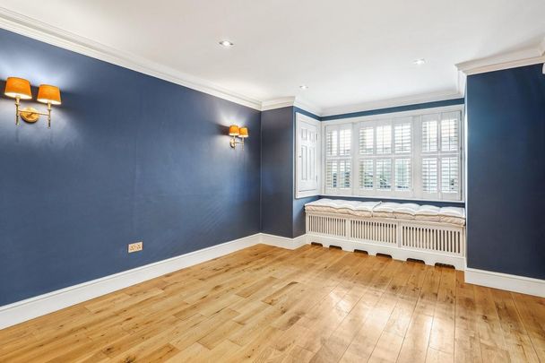 4 bedroom terraced house to rent - Photo 1