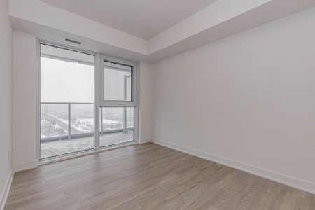 For Lease - 1010 Sandy Beach Road Unit# 1502, Pickering, Ontario - Photo 3