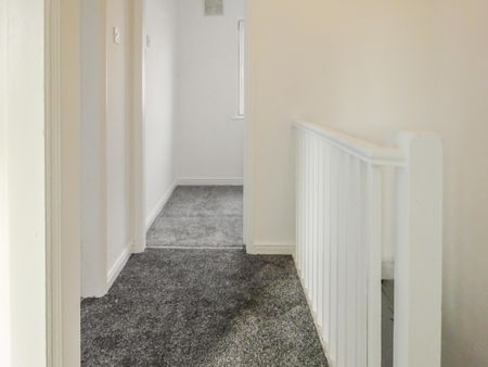 Hillside Avenue, Kettering - Photo 5