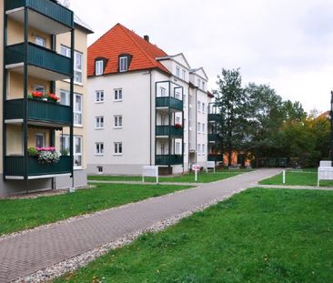 Ruhige Wohnlage mit Blick ins Grüne! - Photo 2