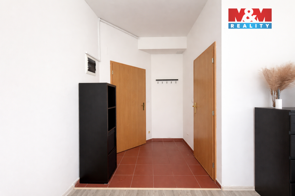 Pronájem bytu 1+kk a garsoniéry 29 m², Komenského 1328, Šestajovice - Photo 1
