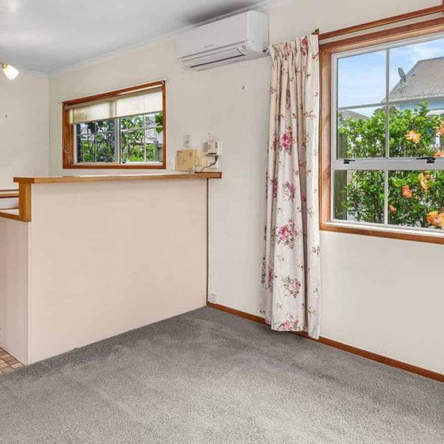 Central townhouse - Photo 1