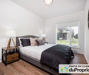 3½ + Boudoir - Le Saint-Laurent - 8035 boulevard du Saint-Laurent, ... - Photo 6