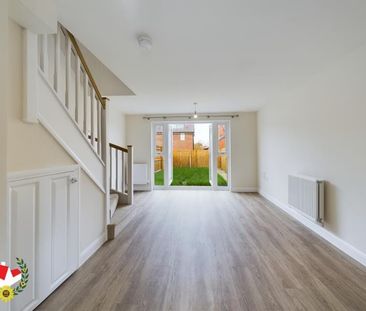 Embling Way, Winnycroft - Photo 1