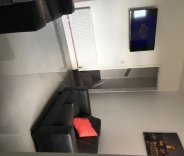 4 bedroom house share to rent - Photo 1