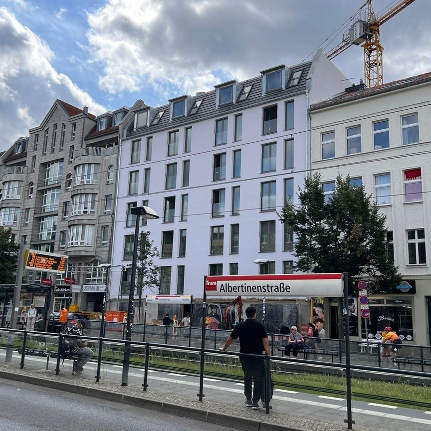 Weißensee: Berliner Allee: ERSTBEZUG im NEUBAU per Oktober 2024 : 1,5-Zi- EG- Whg. mit TERRASSE - Photo 1