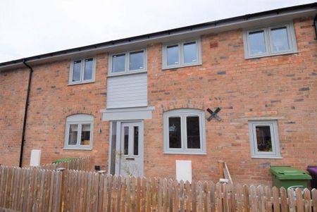 1 bedroom terraced house to rent - Photo 5