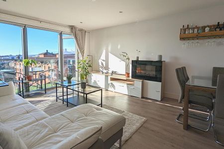 Apartment 68 42 Pilot Street, Belfast, BT1 3EP - Photo 2