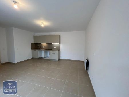 Appartement à louer 3 pièces 61.77m² - Photo 2