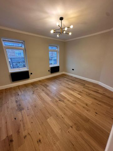 3 bedroom flat to rent - Photo 5