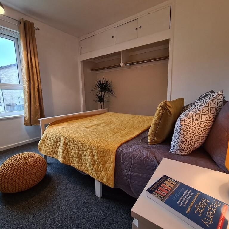 3 bedroom flat to rent - Photo 1