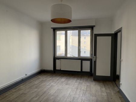 Location Appartement 3 pièces 75m² MULHOUSE 68200 - Photo 5