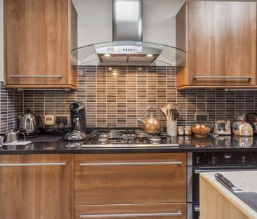 2 bedroom detached house to rent - Photo 4