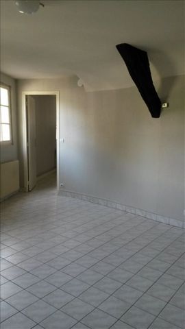 Location Appartement 2 pièces 34m² ROUEN 76000 - Photo 2