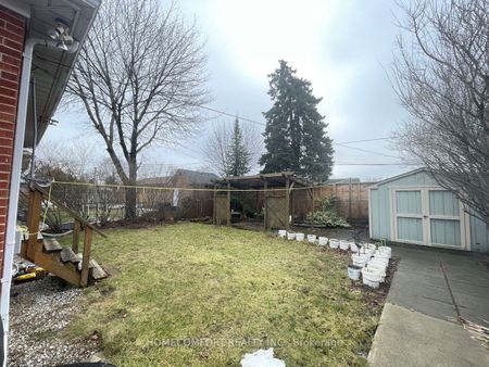 For Lease - 27 Dittmer Crescent, Toronto, Ontario - Photo 3