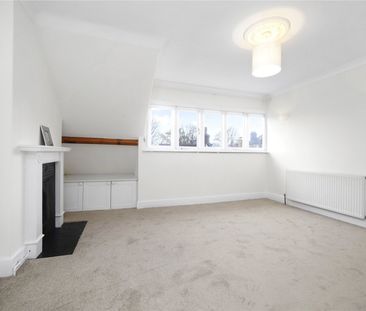 Grove Park Gardens, London, W4 flat to rent - Photo 3