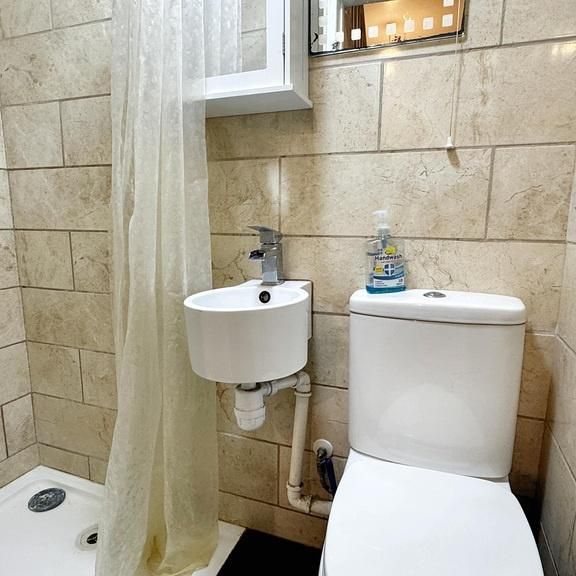 1 bedroom house to rent - Photo 1