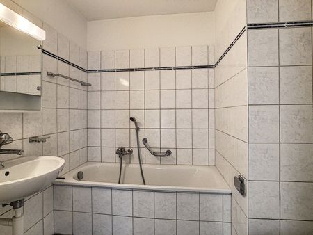 Lumineux 3½ pièces proche toutes commodités - Photo 4