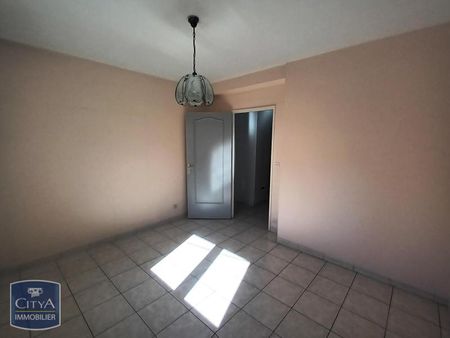 Location Appartement 3 pièces 58m² ST ETIENNE 42100 - Photo 2