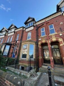 10B Regent Park Avenue, Leeds, LS6 2AU - Photo 4