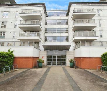 1 bedroom flat to rent - Photo 6