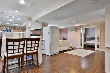 For Lease - 136 Briggs Avenue Unit# Lower, Richmond Hill, Ontario - Photo 2