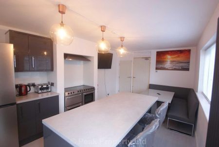 7 bedroom house share to rent - Photo 4