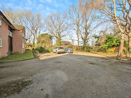 studio to rent Stour Close, West End, Southampton, SO18 - Photo 4