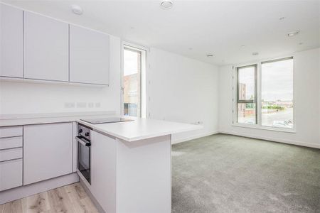 2 bedroom flat to rent - Photo 4