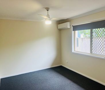 Freshly Updated 4-Bedroom Home with Double Garage – Parkinson - Photo 6