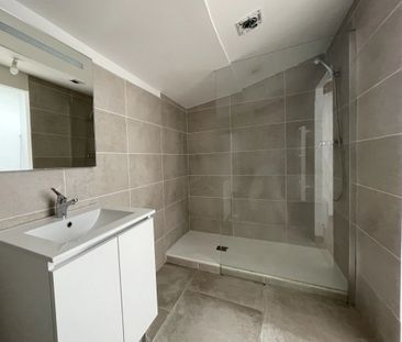 Location Appartement 2 pièces 41m² CAROMB 84330 - Photo 3