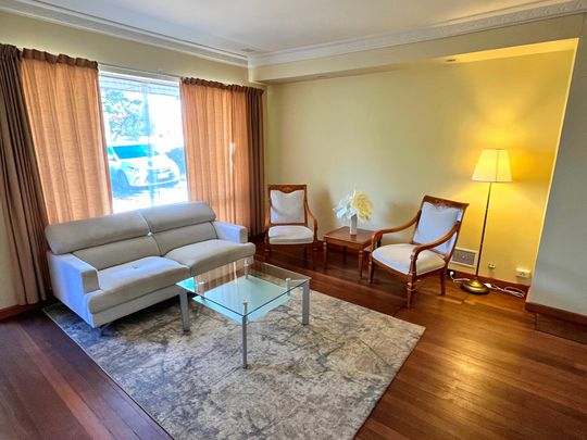 Karrinyup - Photo 1
