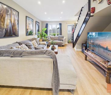 2 bedroom semi-detached house to rent - Photo 2