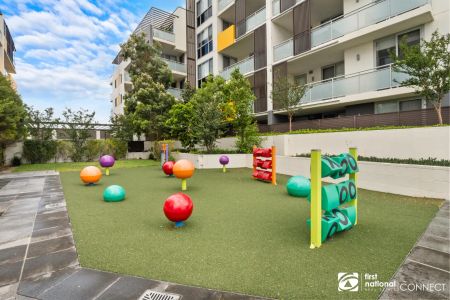 “Convenient and contemporary living!” - Photo 3