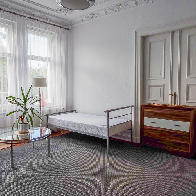 Centrum 4 pokoje 118 m2, umeblowane, 3800+1000 - Photo 1