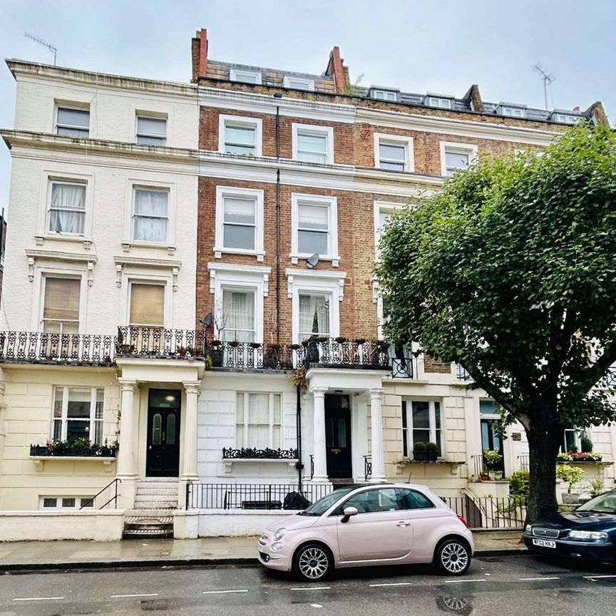 1 Bed Flat, Monmouth Road, W2 - Photo 1
