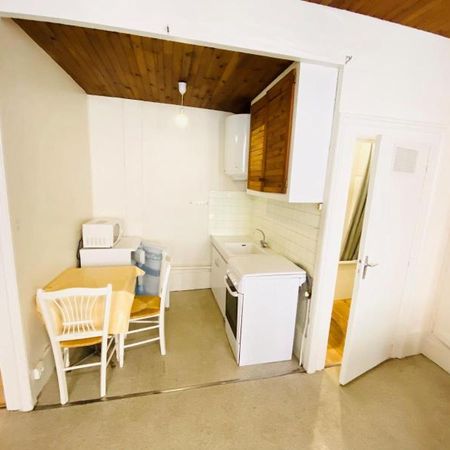 Location Appartement 1 pièce 27m² MACON 71000 - Photo 3