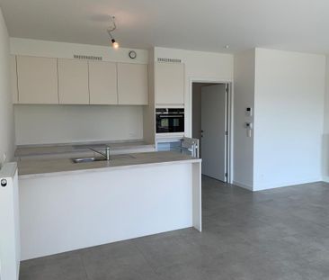 Modern appartement in centrum Veurne - Photo 1