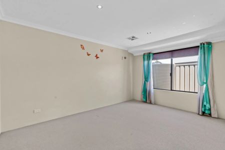 31 Denison Link, Millbridge. - Photo 4