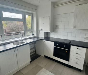 2 bedroom maisonette to rent - Photo 3
